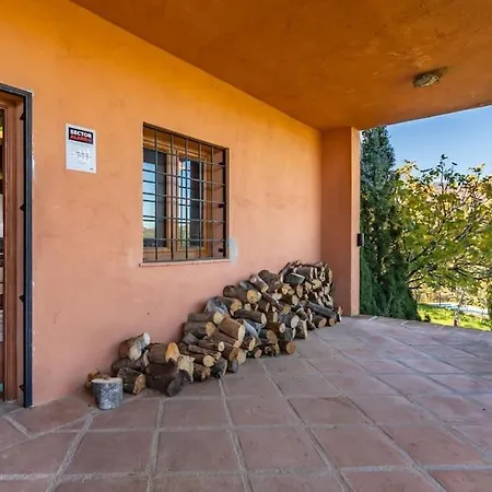 Villa La Dacha *