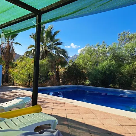 La Dacha Villa *